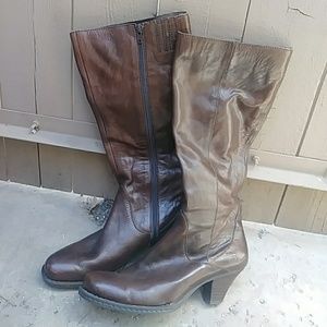 Nice Brown Leather Boots